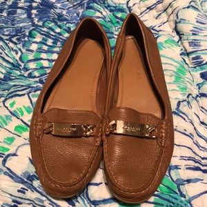 GUC size 7 coach flats